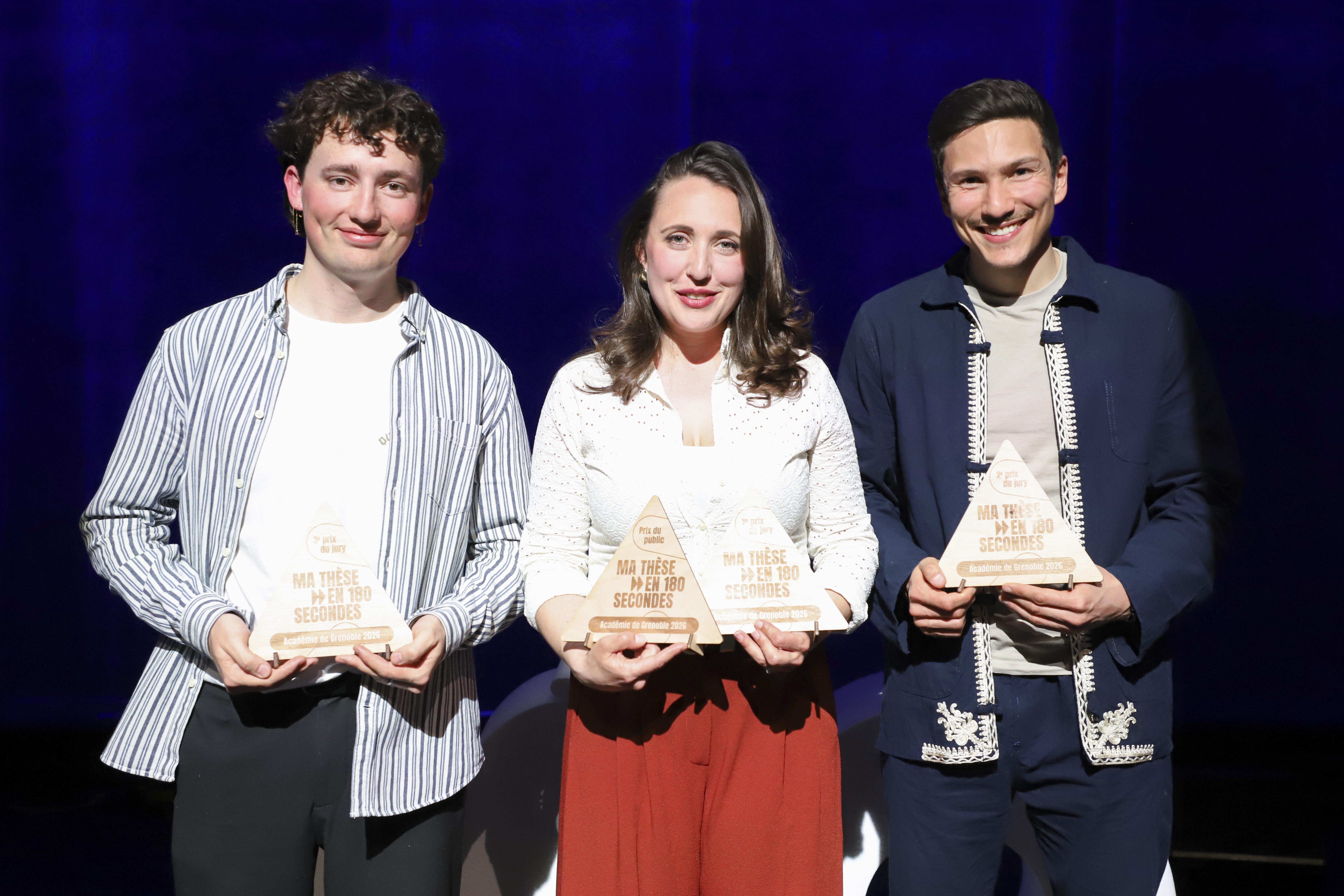 Photo des lauréats de la finale académique : de gauche à droite, Alexandre Pettet, Stella Ville et Nour Chiboub